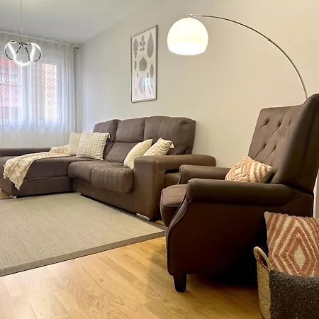 2k - Junto Al Casco Viejo * בילבאו